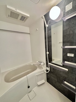 【浴室】 | アドバンス江坂ラシュレ