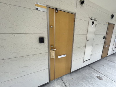 【玄関】 | ルーチェ