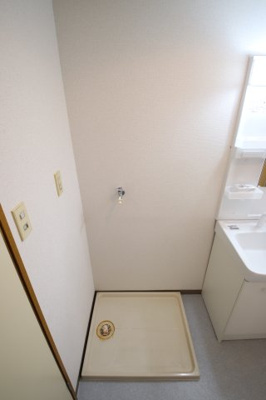 【設備】 | メルヘン館モリ | 室内洗濯機置場