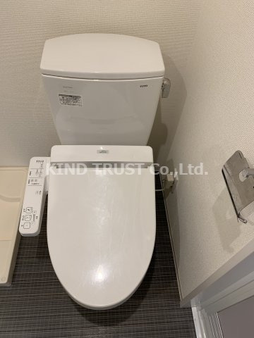 APRILE南森町のトイレ|清潔感のあるトイレです
