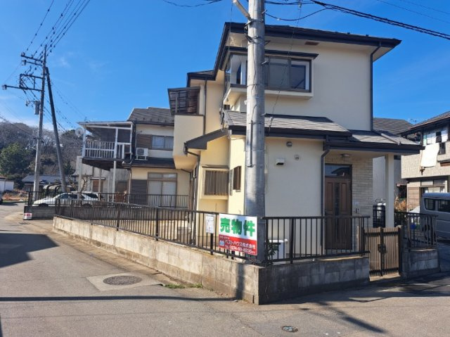 富岡市七日市　中古898の前面道路含む現地写真