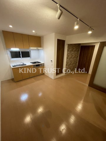 LUXE豊崎のロビー|毎日通るロビーはこのようになっています