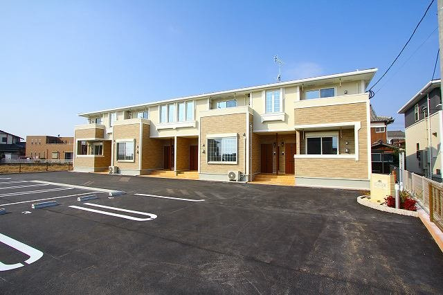 アルカンシェルⅢの外観|外観は落ち着いています