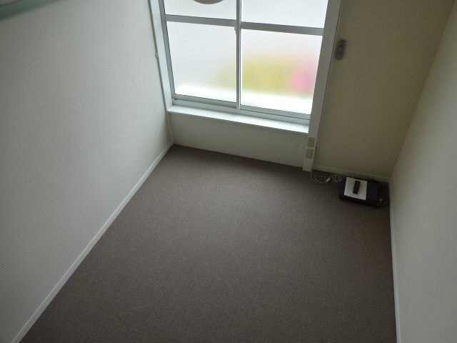 レオパレスファーストプラザの居間・リビング