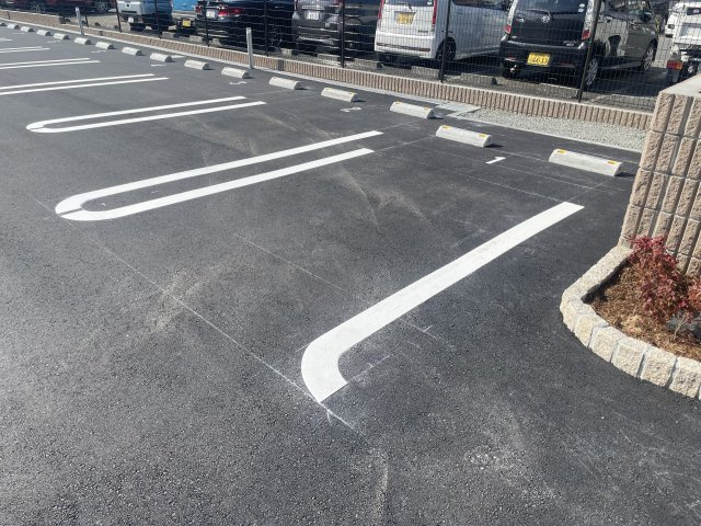 ファンド野里Ⅰの駐車場