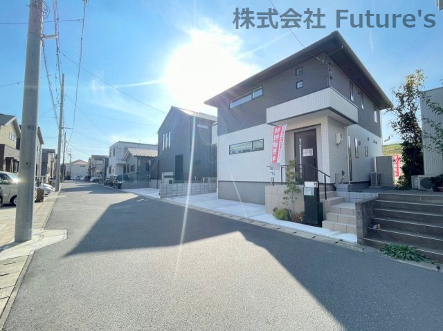 流山市木1丁目　戸建　全1棟の前面道路含む現地写真|前面道路含む現地写真になります。