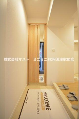プランドール梅田の玄関