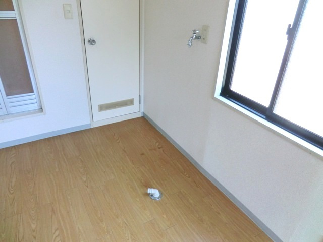 メゾンホリコシの内装|★室内洗濯機置場あり。★