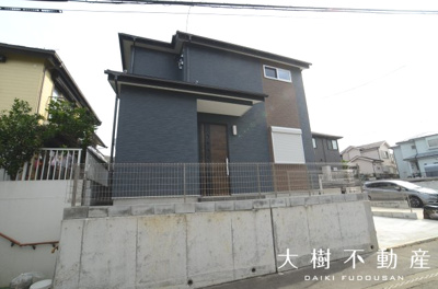 【外観】 | 海老名市大谷北２丁目　新築戸建て　全１棟　【仲介手数料無料】 | ※令和5年11月上旬に撮影