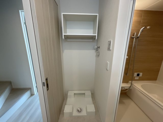 【その他】 | アミティ屋敷町 | 室内洗濯機置き場です