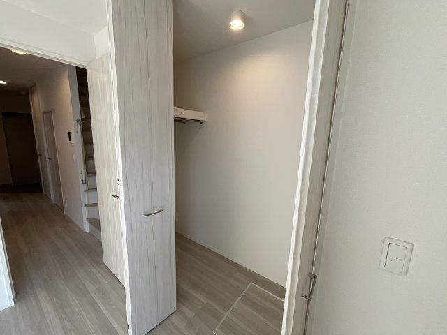 【内装】 | アミティ屋敷町 | ウォークインクローゼットもございます