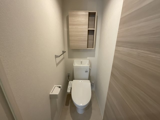【トイレ】 | アミティ屋敷町 | 温水洗浄便座です