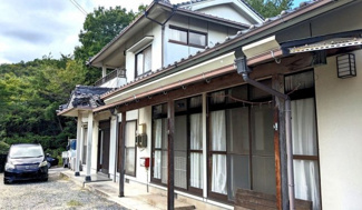 【外観】 | 呉市焼山北三丁目　戸建  | 令和5年10月リフォーム済み　二世帯住宅