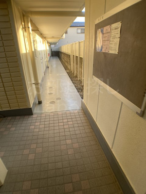 【エントランス】 | アミティ中町