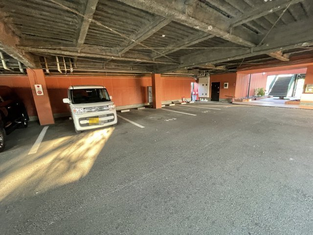 第2大東ビルマンションの駐車場