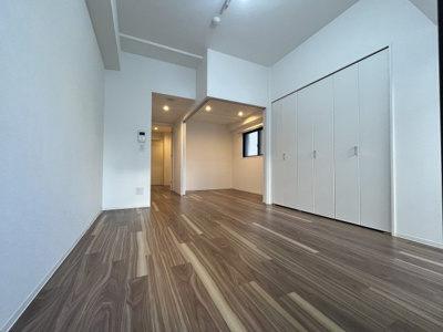 【内装】 | Y's大手通 | 内装もきれいです