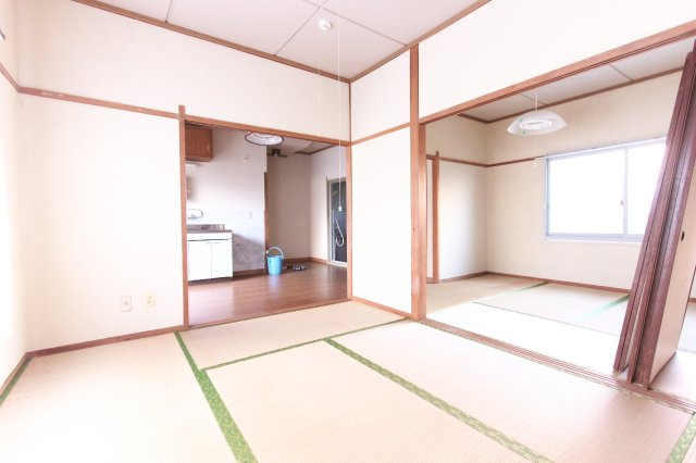 畠アパートの和室