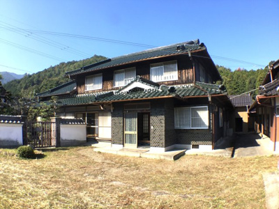 【外観】 | 氷上町井中Ｍ邸中古住宅（商談中）