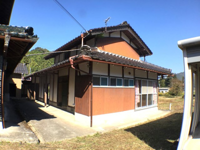 【外観】 | 氷上町井中Ｍ邸中古住宅（商談中） | 離れ