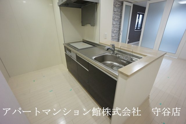 グランベルみらい平のキッチン