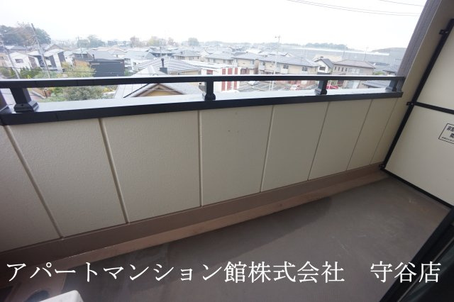 グランベルみらい平のバルコニー