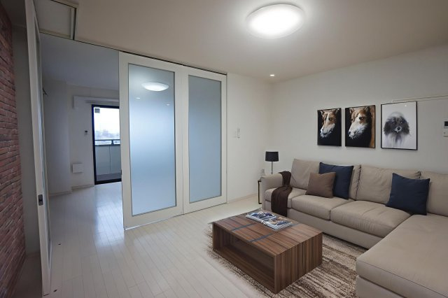 グランベルみらい平の居間・リビング|CG画像のため家具はつきません