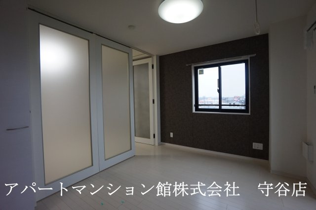 グランベルみらい平の寝室