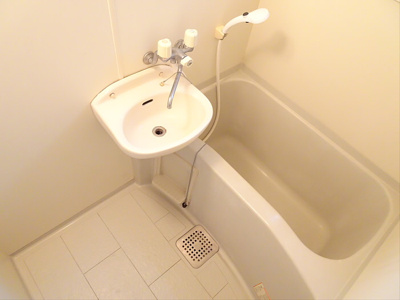 【浴室】 | メゾンA