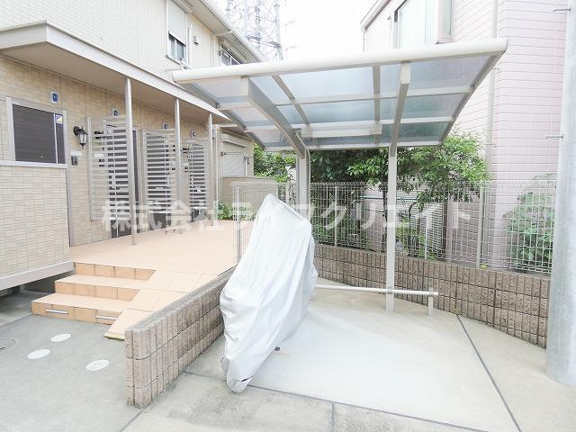 ローズ・クレストのエントランス