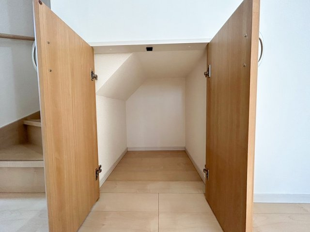 大枝塚原町のその他