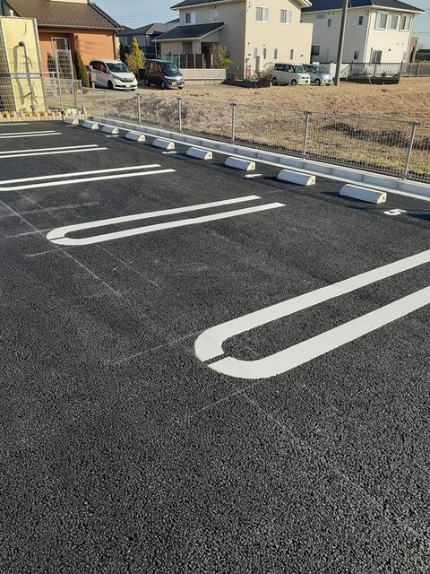 サンヴェール小林Aの駐車場