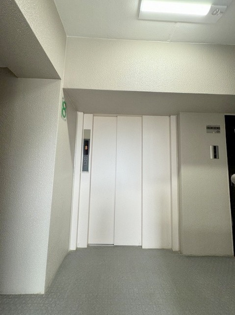 パークフィールドみさとテラ・ウエスト　四街区三号館のその他共用部分|エレベーターの設置台数が多く、朝の通勤通学時間帯も安心◎
