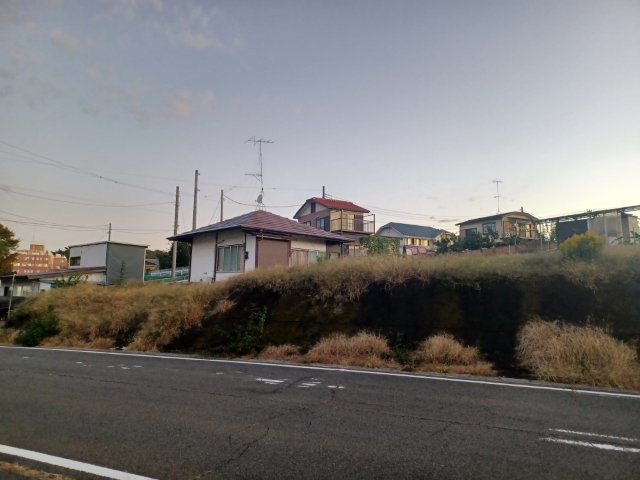 【外観】 | 最寄り駅が近いなどの交通アクセスが良い土地だと暮らしやすいですよね。通勤・通学の観点から土地を選ぶことも大切です！自身や家族のライフワークからあったの物件を探しましょう！当社営業がお力になります！
