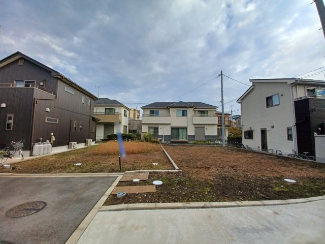 【外観】 | 最寄り駅が近いなどの交通アクセスが良い土地だと暮らしやすいですよね。通勤・通学の観点から土地を選ぶことも大切です！自身や家族のライフワークからあったの物件を探しましょう！当社営業がお力になります！