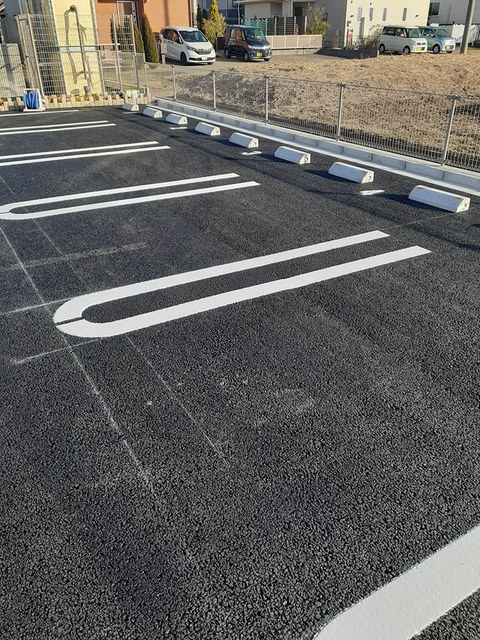 サンヴェール小林Aの駐車場