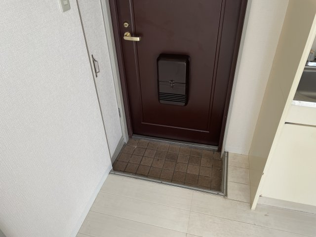 【玄関】 | エルベ玉出東