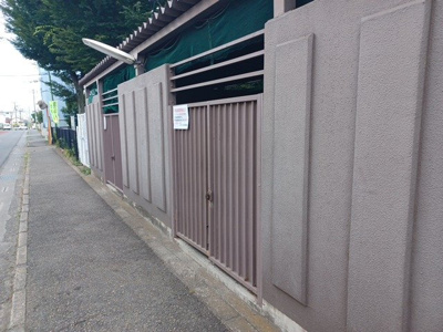 【その他共用部分】 | ゾンネンハイム第一南林間 | 共有部分は、住民なら誰もが使える設備のこと。例えば駐車場やエレベーター、インターネット設備、セキュリティ設備などがあります。他にも、マンションの廊下・外部階段やエントランス・ゴミ置き場などがあります。