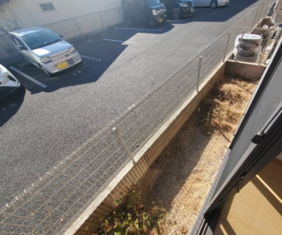 ウィズコンフォートかくらⅡの駐車場|車をお持ちの方に嬉しい駐車場付きの物件です