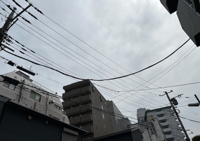 【展望】 | ステージファースト八王子Ⅱ | 眺望の良さを楽しめるダイニングキッチンで家族団らんの時間を過ごしてはいかがでしょうか。バルコニーから見える景色を家族で眺める時間は、時間が経つのを忘れてしまいそうですね。是非、現地を見に行きましょう！