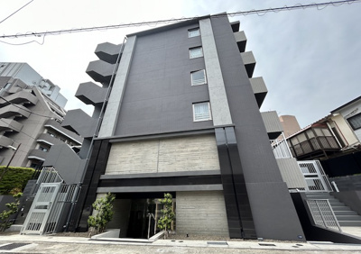 【外観】 | ステージファースト八王子Ⅱ | マンションの外観は非常に重要なポイントです！外観の善し悪しは資産価値に大きな影響を与えます。外観のいいマンションを購入することで、高値で売却がしやすく、買い手が見つかりやすいというメリットがあります。