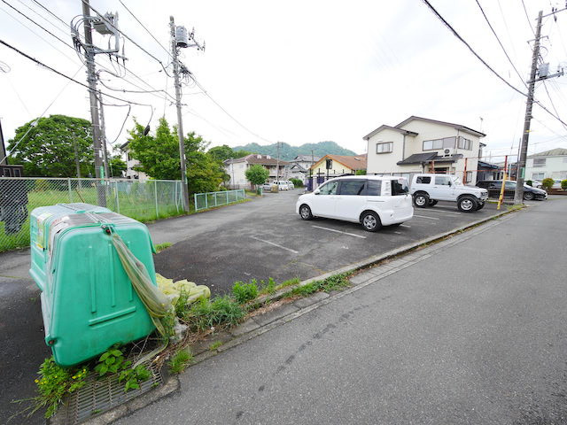 【外観】 | 販売されている全ての土地が、宅地用の土地であるとは限りません。都市計画法に基づき、基本的に住宅を建てることができるのは土地計画区であることに加え、市街化区域として定められている地域のみとなっています。