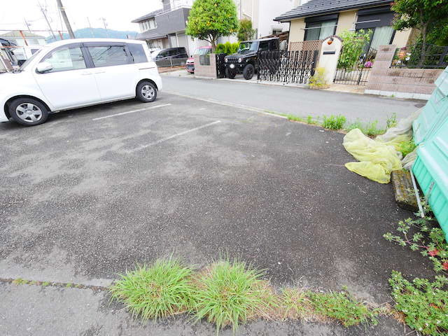 【外観】 | 土地探しをしていると都市計画区域という言葉を目にすると思います。法律によって、都道府県知事や国土交通大臣が指定するエリアのことを指しており、都市計画区域は市街化区域と市街化調整区域に分けられています。