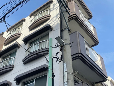 【外観】 | ジョイフルハイツ橋本Ⅰ | 当然のことではありますが、オートロックやセンサーライト、ホームセキュリティーなどの防犯設備があれば、小さいお子様がいるご家庭も安心ですよね！まず物件購入の際は、防犯設備もチェックするようにしましょう。