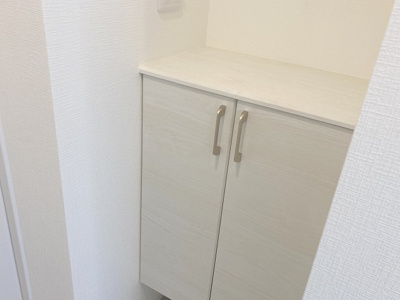 【内装】 | 厚木サンハイツ | 内装はとにかくおしゃれなものがいい！と選ぶ前に、まず住んだ後のことを想像してみましょう。住んでみたらコンセントの位置が悪くて使いにくいなど出てきます。事前にどの家電をどこに置くか想定しておきましょう。