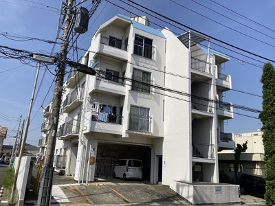 【構造・工法・仕様】 | 厚木サンハイツ | ＲＣ造は、鉄筋とコンクリートを一体化させた構造材を柱や梁などに用いる構造です。耐震性や耐久性にすぐれています。