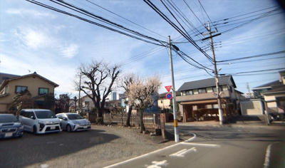 【展望】 | ロワドール北野 | 眺望の良さを楽しめるダイニングキッチンで家族団らんの時間を過ごしてはいかがでしょうか。バルコニーから見える景色を家族で眺める時間は、時間が経つのを忘れてしまいそうですね。是非、現地を見に行きましょう！