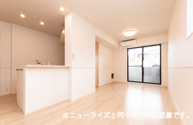 【居間・リビング】 | CROSS　FIELD | ニューライズと同タイプのお部屋です。