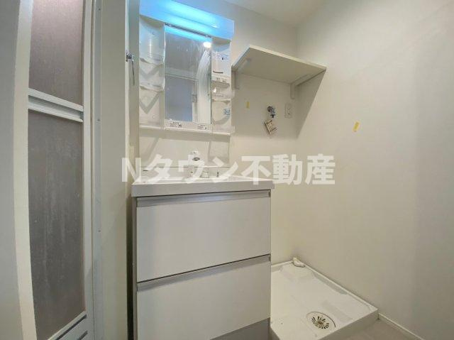 【独立洗面台】 | アミティエフレール神明町 | 使いやすい独立洗面台です