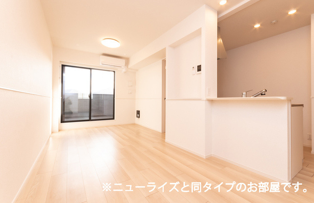 【居間・リビング】 | CROSS　FIELD | ニューライズと同タイプのお部屋です。