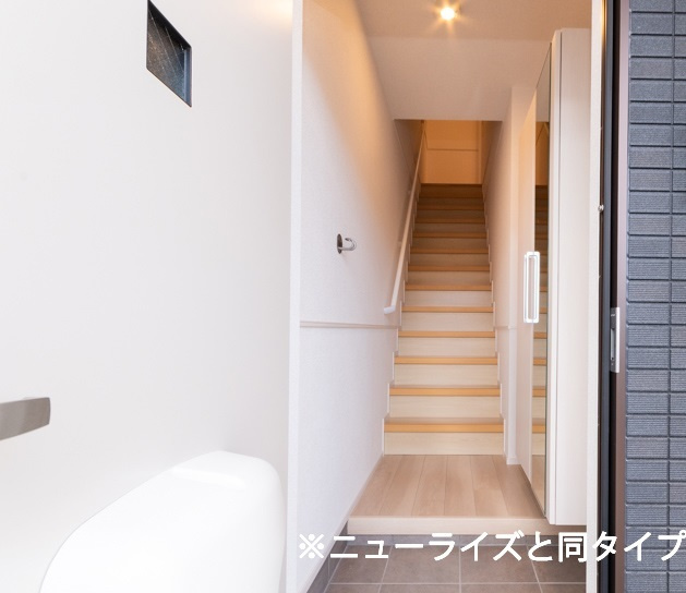 【玄関】 | CROSS　FIELD | ニューライズと同タイプのお部屋です。